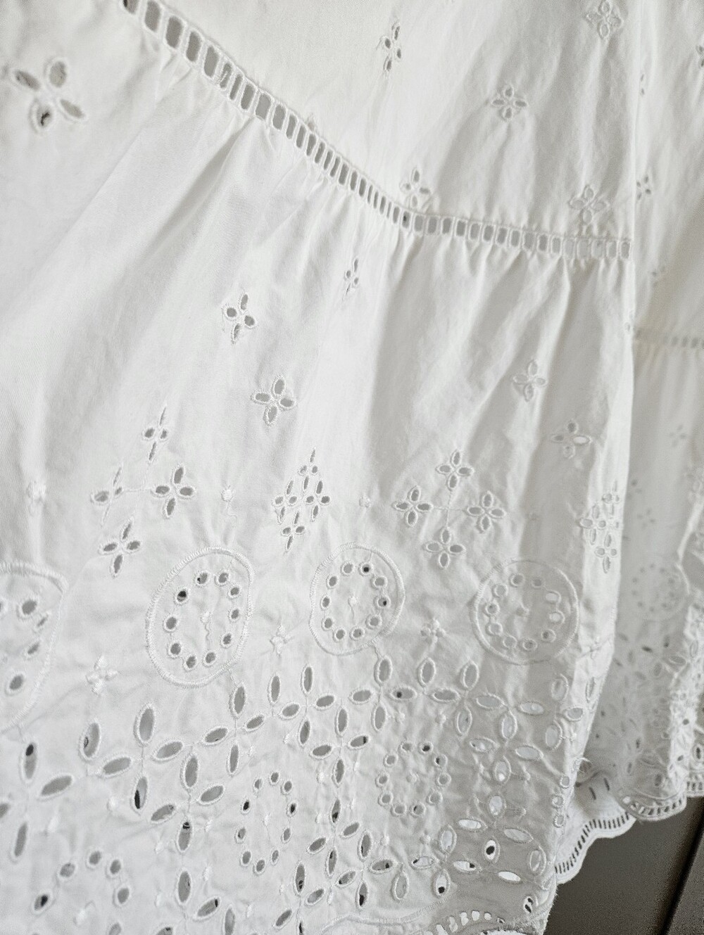 Club Monaco White Eyelet Dress + Slip - S - Picture 3 of 6
